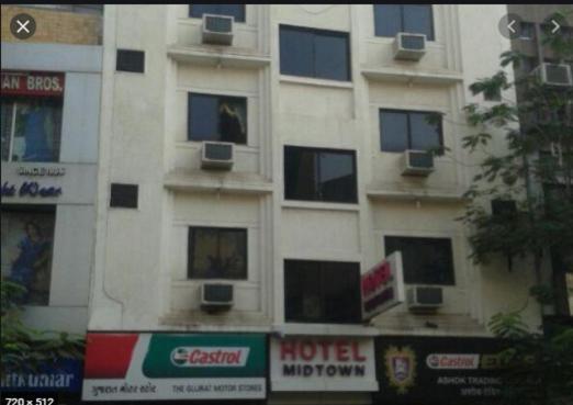 Midtown Hotel Ahmedabad Exterior foto